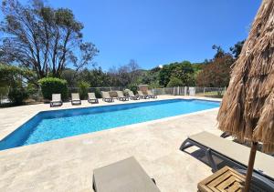 Appartements CARDELLINI 30 - Piscine en residence -Vue mer - 2 Personnes : photos des chambres