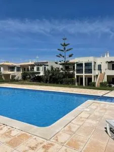 Pine Tree Vilita - 阿尔坎塔里利亚