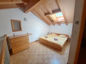 Two-Bedroom Apartment with River View room in Tariche Centre de Vacances
