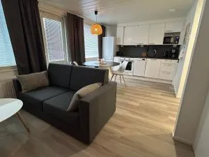 Kyllikinsola 18 B4 Näppärä 29 neliöinen rivitaloyksiö 1-4 henkilöä - 拉普阿