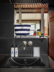 Hotel OFF Paris Seine