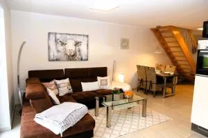 Hüsken Malina - Flüthörn