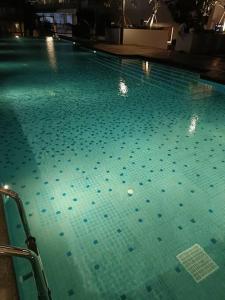 Sky Trees 2 Guests with Nflix Private Car Park High Floor B22B