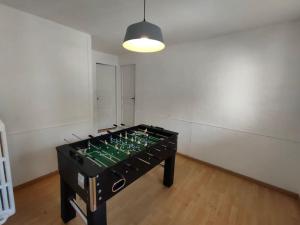 Maisons de vacances Maison familiale Cherbourg-ping pong-baby foot : photos des chambres