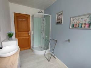 Maisons de vacances Maison familiale Cherbourg-ping pong-baby foot : photos des chambres