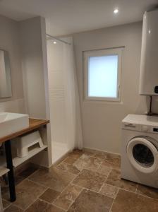 Les Gîtes du Lac - LEcurie - Maison 2 chambres 60m2 - Proche Nantes avec Terrasse