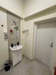 DATRI Petite Suite 6