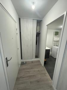 Appartements Studio cosy situe a Bois Colombes : photos des chambres