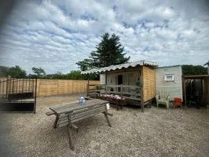 Mobilhome situé côté ville et côté campagne - 绍雷莱博恩