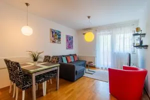 Flexible SelfCheckIns 85 - Zagreb - Garage - Loggia - New - Novi Zagreb