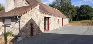 Maison avec mare - 萨尔特河畔萨布雷