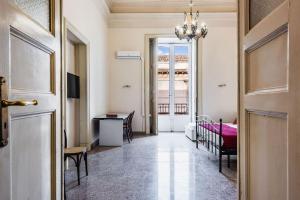 Una Piccola Luna - SICILIAN MOOD Collection