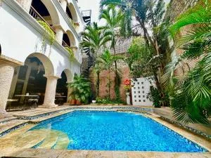 Mansión con suites, piscina, jacuzzi y rooftop - 卡塔赫纳