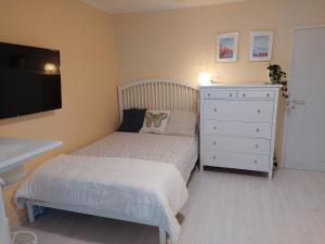 Apartma Belin with garden and private parking 