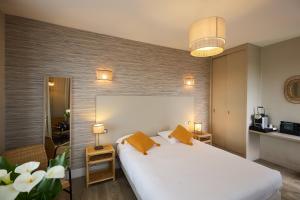 Hotels Hotel Marguerite : photos des chambres