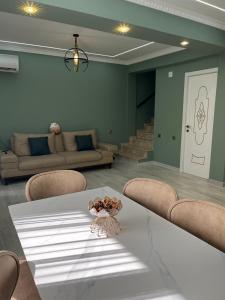 House at Beach-სახლი ზღვაზე