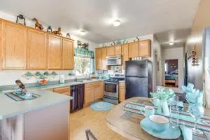 Pet-Friendly Chilcoot Cottage on 34 Acres! - Graeagle