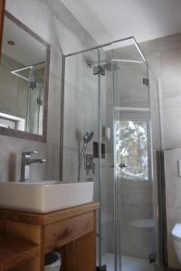 Suite with Garden View room in Pension Apartment Steiner