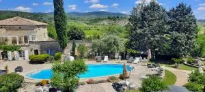 Mas de la berlusiere chambres d hotes en ardeche du sud - Saint-André-de-Cruzières