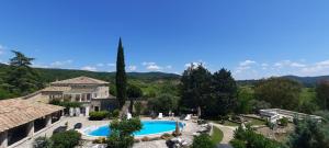 Appartements Mas de la berlusiere chambres d hotes en ardeche du sud : photos des chambres