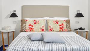 Double Room with Patio room in Hotel Victoria Place