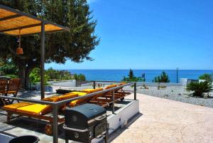 Alexandras Sea Front Villa