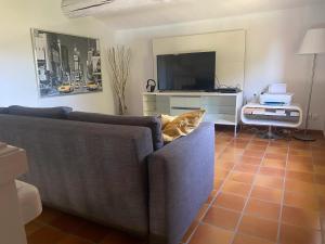 Villas Villa spacieuse proche de Marseille avec jardin et piscine privee : photos des chambres