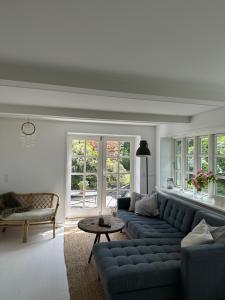 Charmerende lejlighed på landet med privat skov