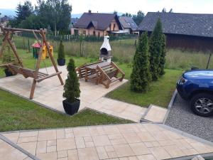 Nowe domki w górach "Pod Skrzycznym", koło Szczyrku