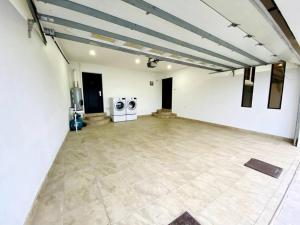 Casa Rosarito Jacuzzy Pool table 5 Bdrm 5 Bath