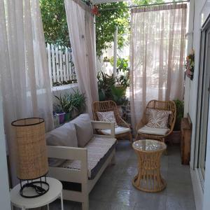 Eytyhias Yard apartments in Poros