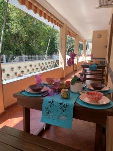 Ramos Charming Studio Apartment with Sunlit Veranda - 1st