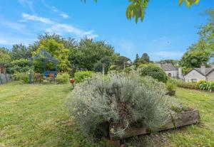 Maisons de vacances Le Troglogite Mignon - Maison et Jardin : photos des chambres