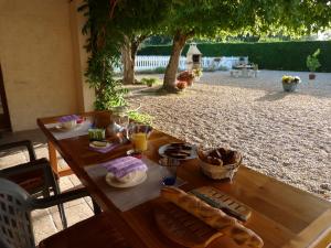 B&B / Chambres d'hotes LE CLOS D'EMELINE : photos des chambres