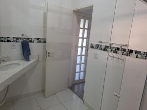Chácara no Condomínio Village Castelo - Próximo ao Maeda e a 50 minutos de São Paulo