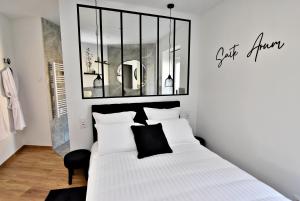 Appartements Suite Arum classee 3 etoiles avec terrasse : photos des chambres