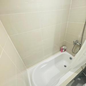 Mactan Newtown Condo with Free airport pickup