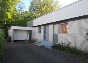 nice Family Holiday Home Sommarsol near lake Halen