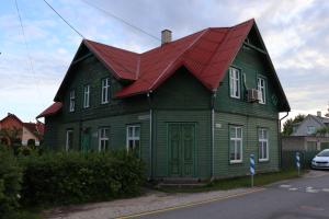 Double bed apartment on Tammsaare street with self check-in