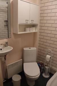 Double bed apartment on Tammsaare street with self check-in