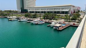 نغم البحر كيك استار مدينه الملك عبدالله الاقتصاديه مارينا يتطلب عوائل فقط