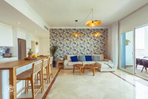 Paraiso TOP - best sea-views, 3 bedrooms, 7 pools