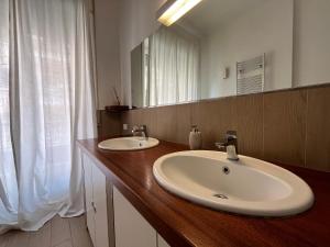 Vatican Family House 2 Baths & 3 Rooms