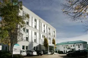 ateckhotel Kirchheim/Teck - Кірхгайм-унтер-Тек