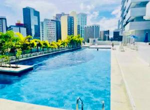 Maravilhoso! 2 suítes! Sua casa, no Salvador Prime! Wi-fi de 500 Mbps!