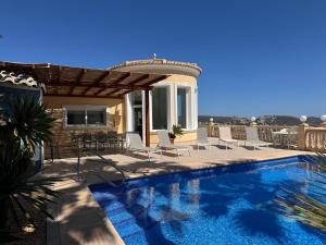 Villa Seaview ground