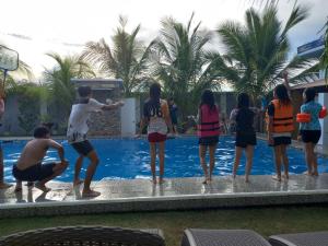 Hill View Home Stay Bohol