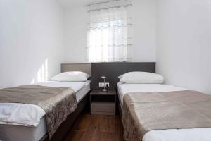 Apartment in Baška 37048 