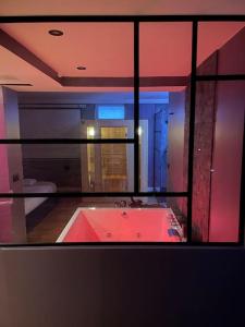 Appartements Le Cocon des Granges - Suite Sauna Jaccuzi SPA : photos des chambres