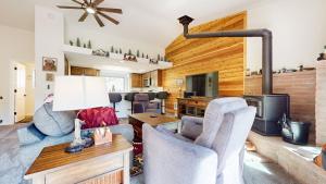 Forest Creek #16 condo